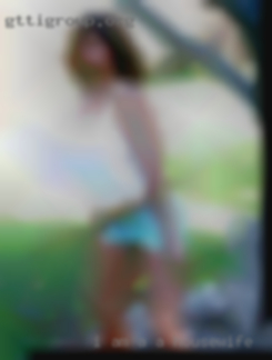 I am a housewife in Texarkana a tall blonde, 36DD.
