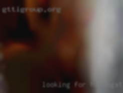 Looking in Harrogate, TN for women, couples.